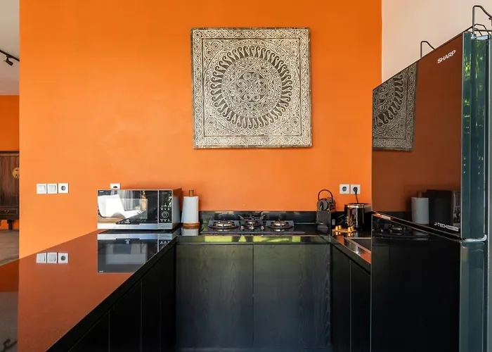 Villa Rouge - Loft Dimanisa *