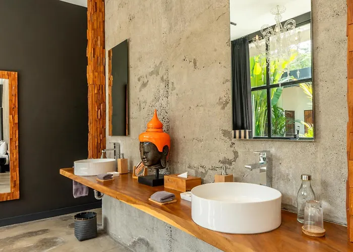 Rouge - Loft Dimanisa Villa